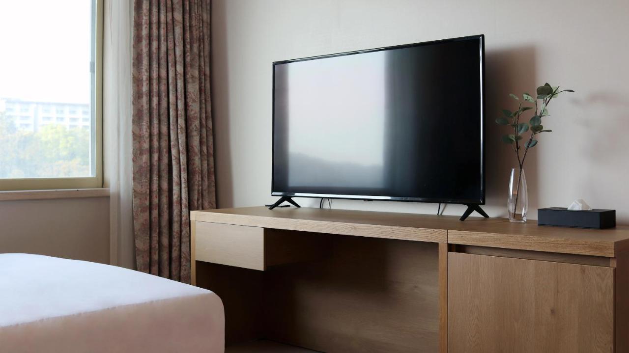 Bloom Hotel Чечжу Екстер'єр фото