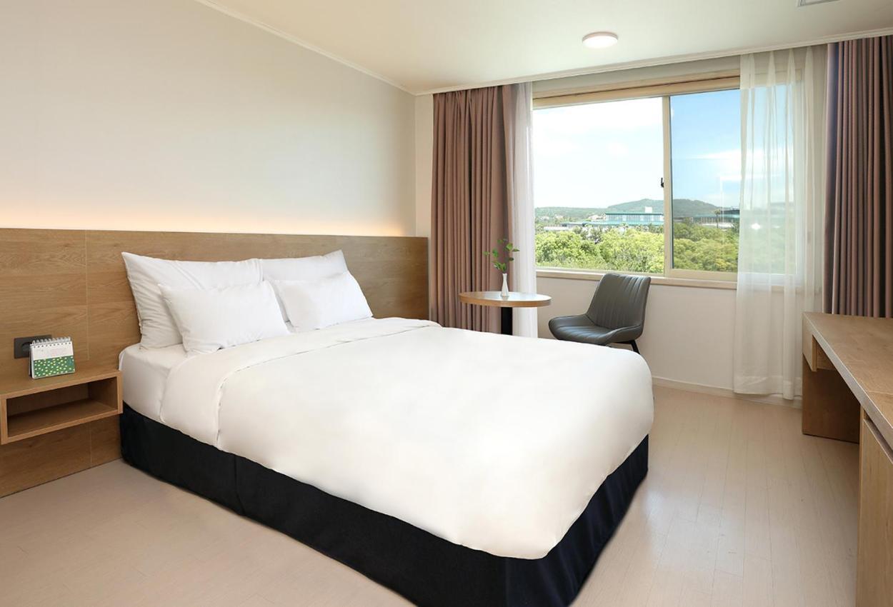 Bloom Hotel Чечжу Екстер'єр фото